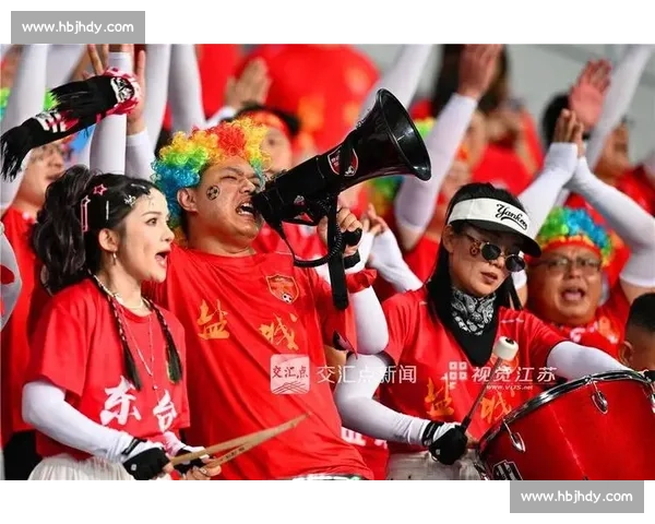 苏超尾声潮未退:三大联赛里的球迷真心